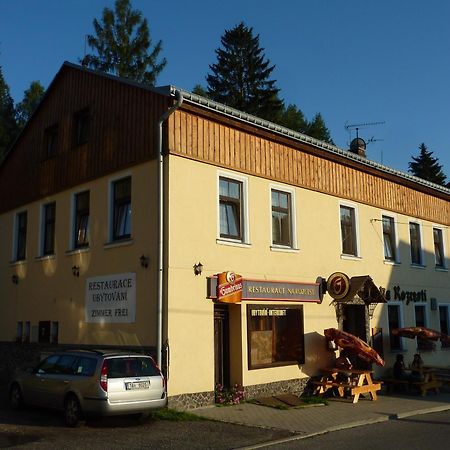 Penzion Na Rozcestí Janov nad Nisou Exteriér fotografie