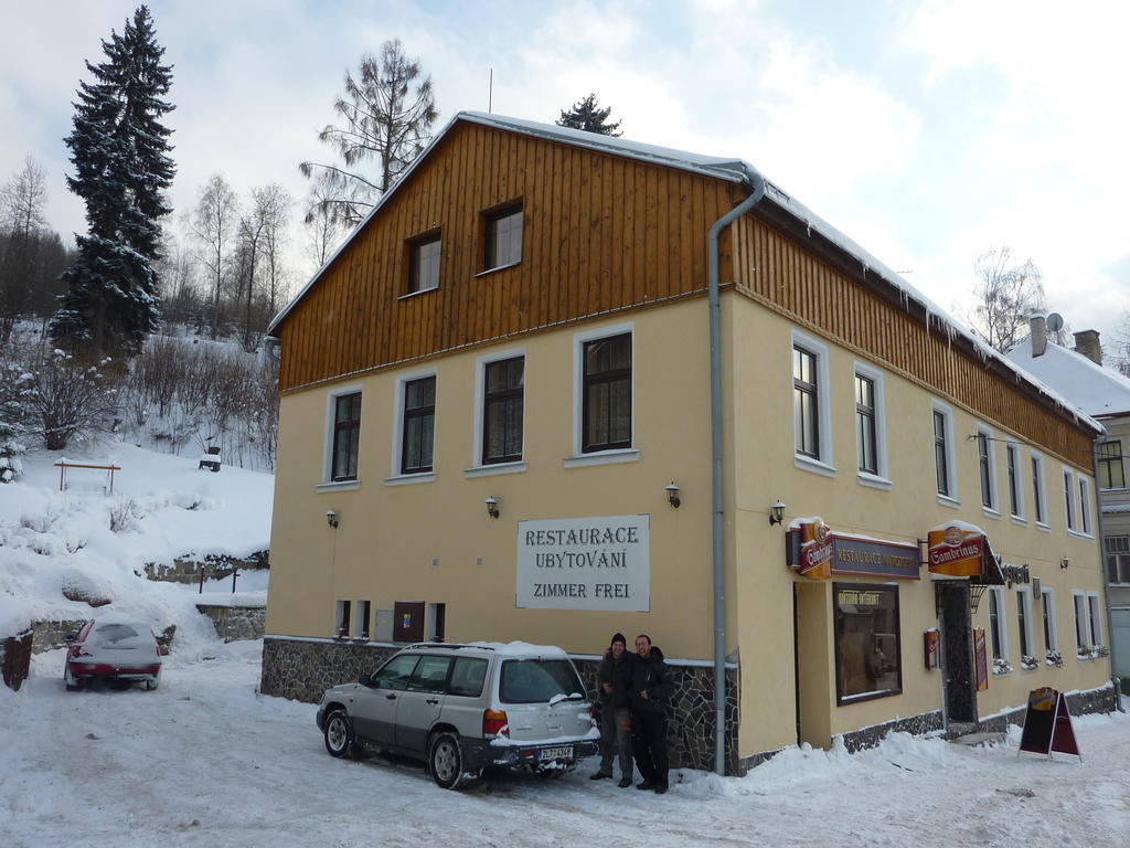 Penzion Na Rozcestí Janov nad Nisou Exteriér fotografie