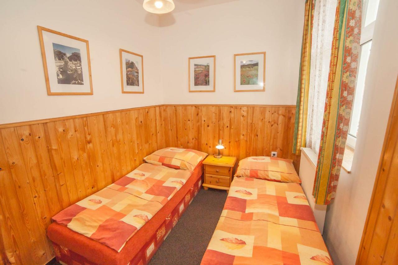 Penzion Na Rozcestí Janov nad Nisou Exteriér fotografie